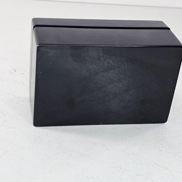 Lacquered Japanese Style Decorative Box With Landscape Design & Removable Lid - Picture 9 of 11
